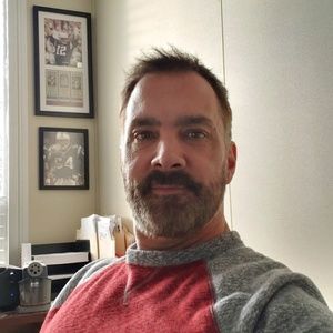 Meet your Posher, Chris